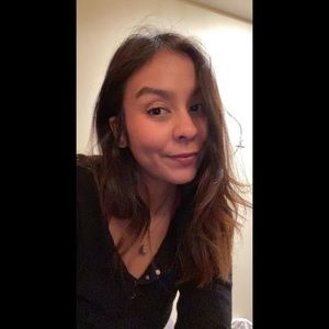 Meet your Posher, Zaineb